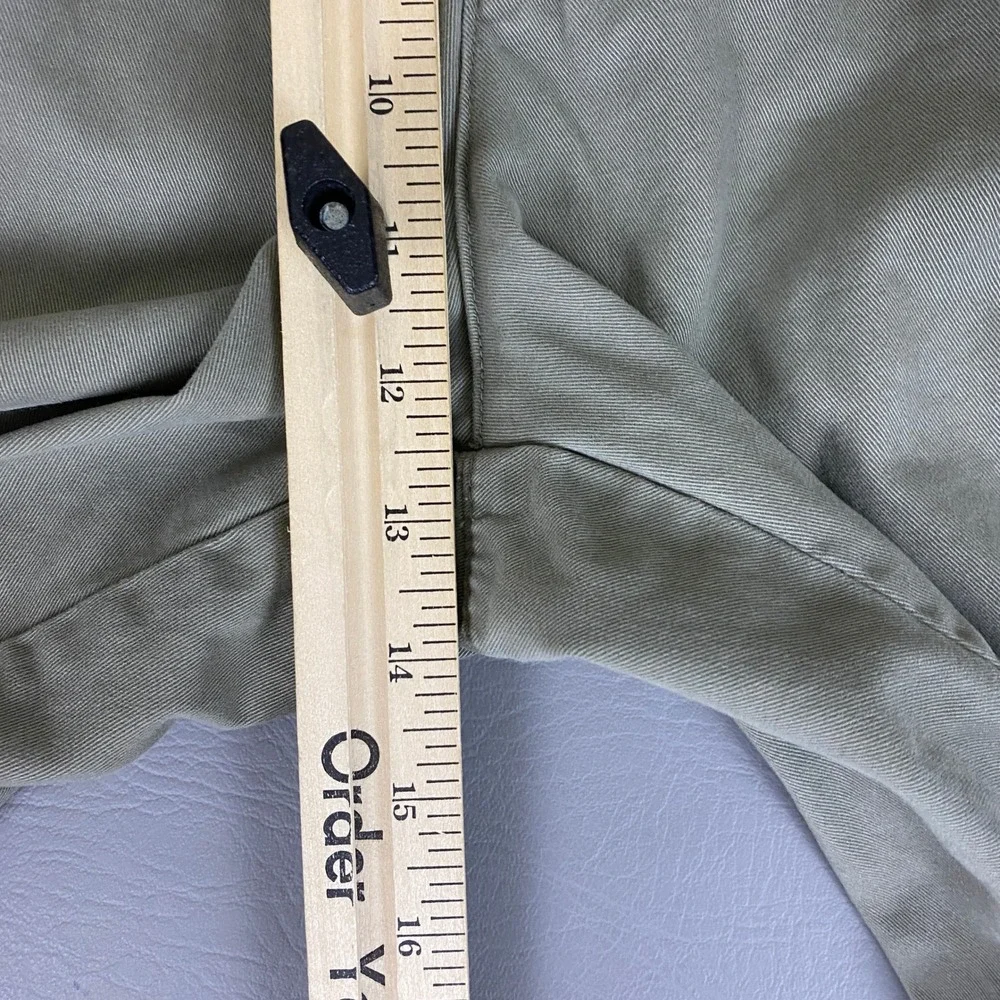 Club Room Shorts Men's Size 36 Pleated Chino Olive Green 100% Cotton Summer